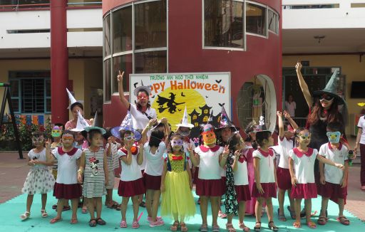 Bộ ảnh Lễ hội Halloween huyền bí của trẻ năm 2019