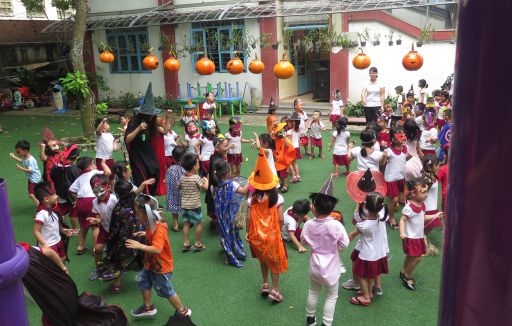 Bộ ảnh Lễ hội Halloween huyền bí của trẻ năm 2019