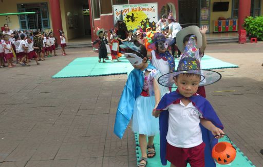 Bộ ảnh Lễ hội Halloween huyền bí của trẻ năm 2019