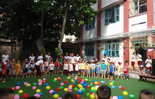Bé vui chơi ngày hè năm học 2018 - 2019